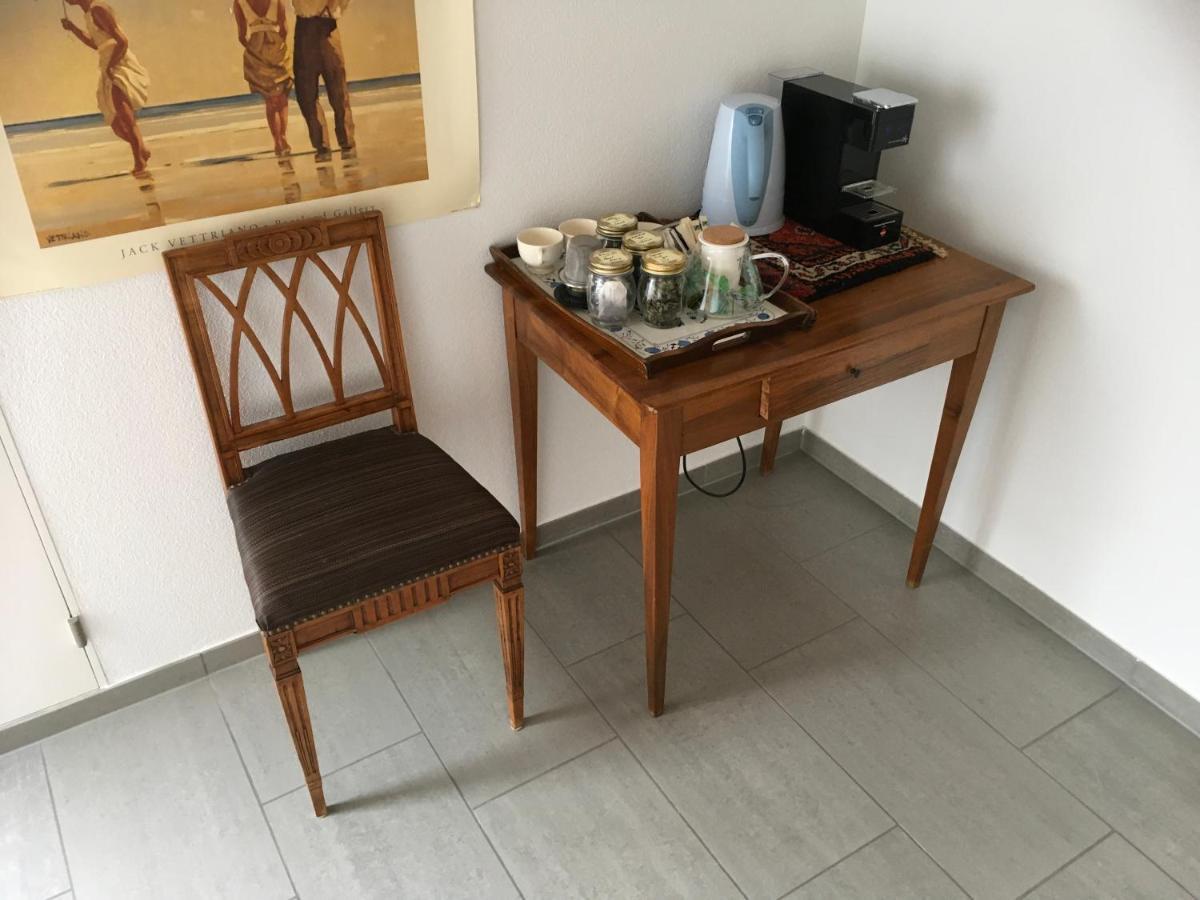 No Such Thing Bed and Breakfast Schwyz Εξωτερικό φωτογραφία