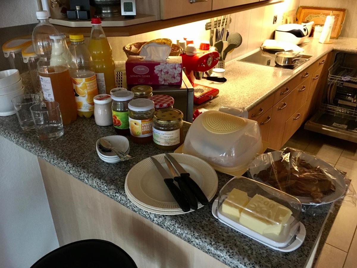 No Such Thing Bed and Breakfast Schwyz Εξωτερικό φωτογραφία