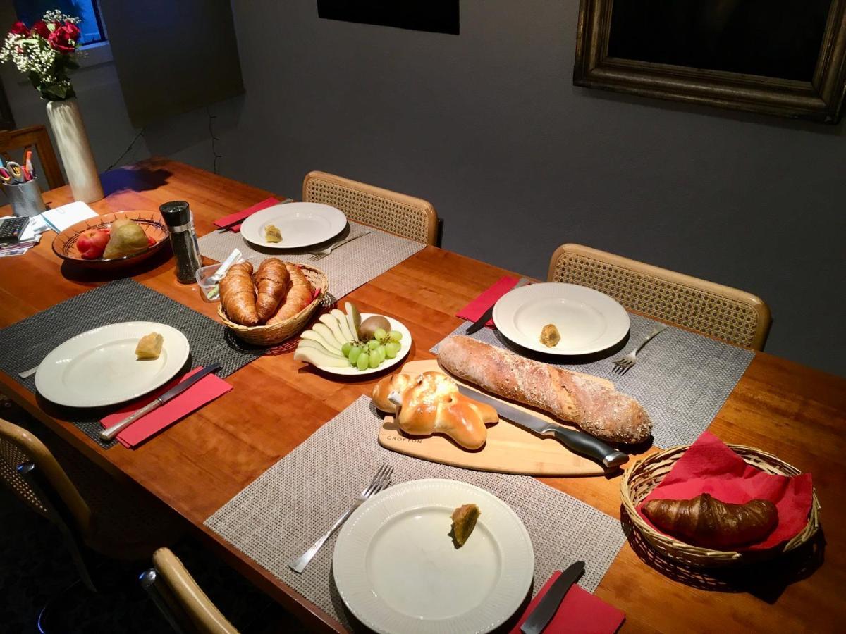No Such Thing Bed and Breakfast Schwyz Εξωτερικό φωτογραφία
